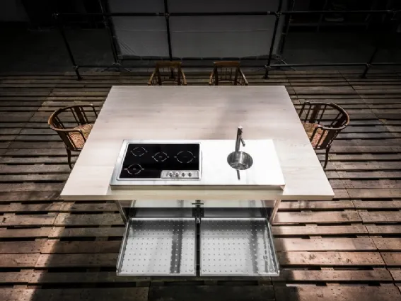 acciaio inox
