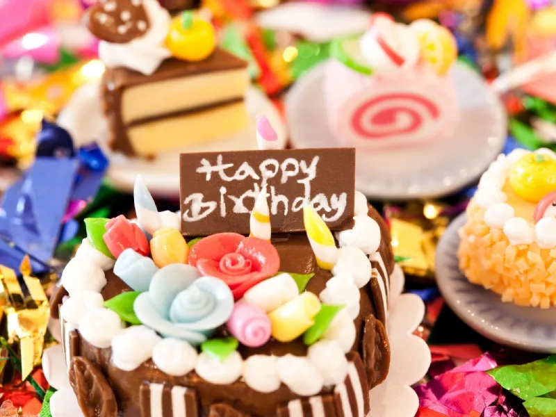torta di compleanno