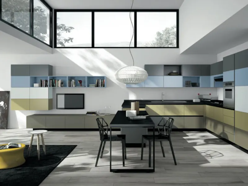 interno alloggio con arredo cucina scavolini