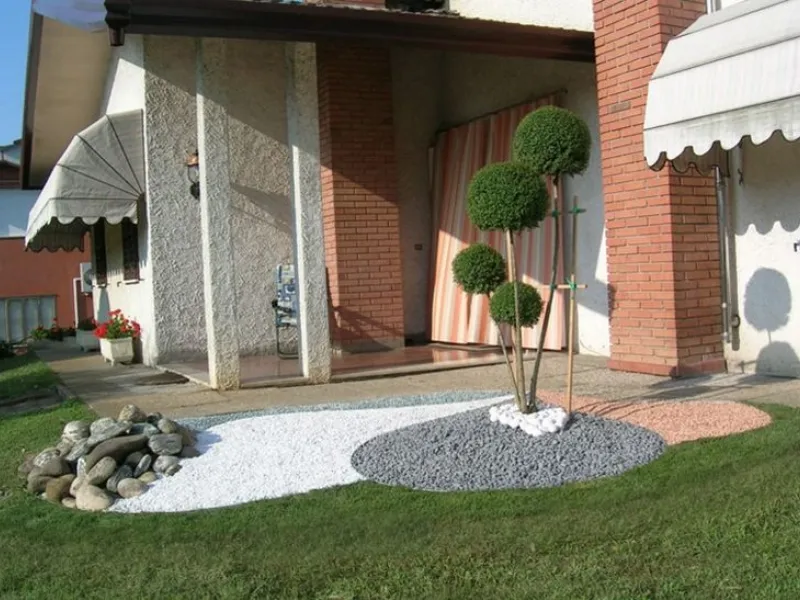 Aiuola con sassi