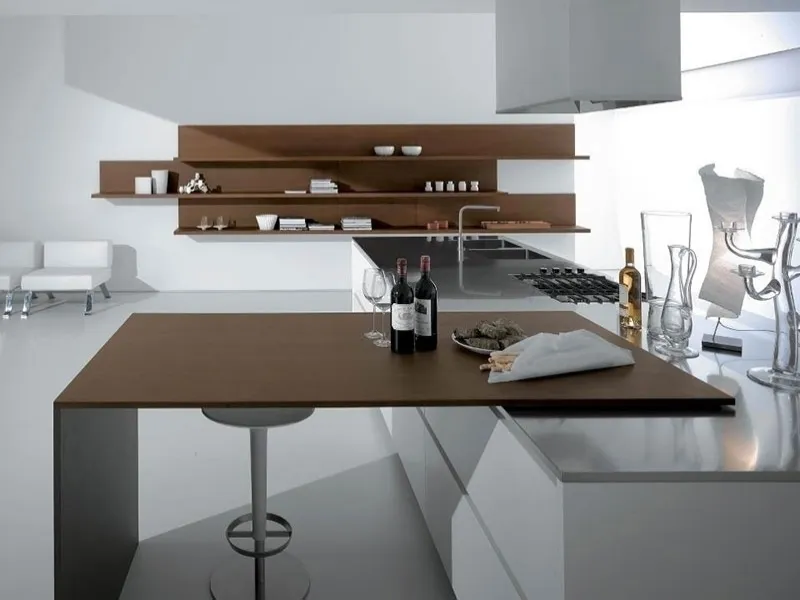 Cucina con penisola snack © Nord Est