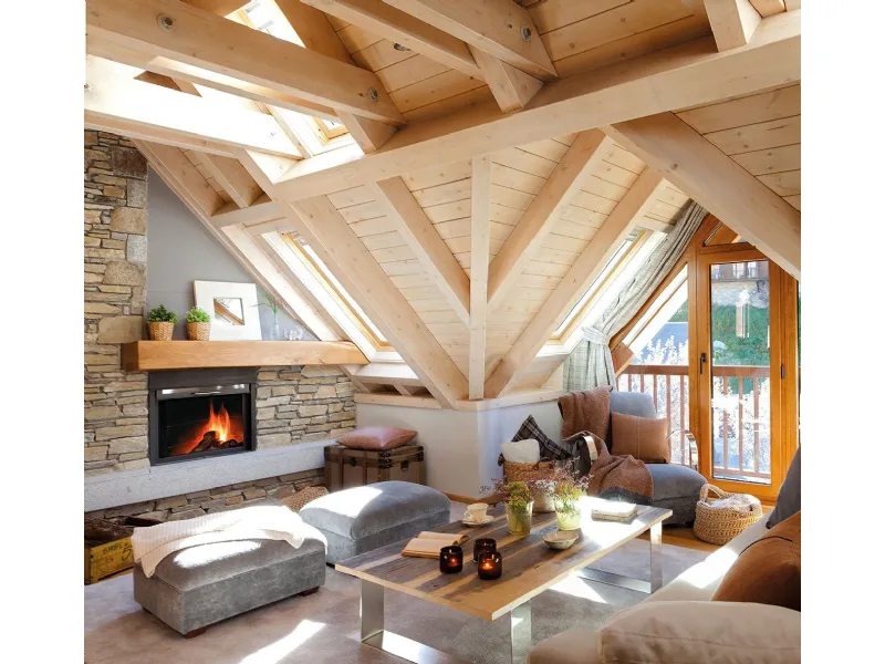 interno casa di montagna 