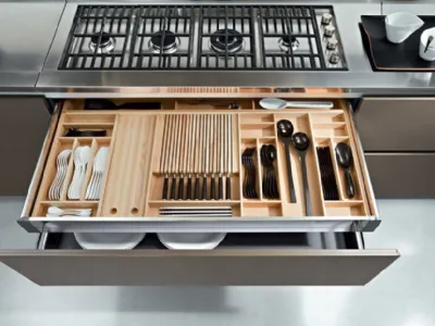 cassetto cucina con accessori