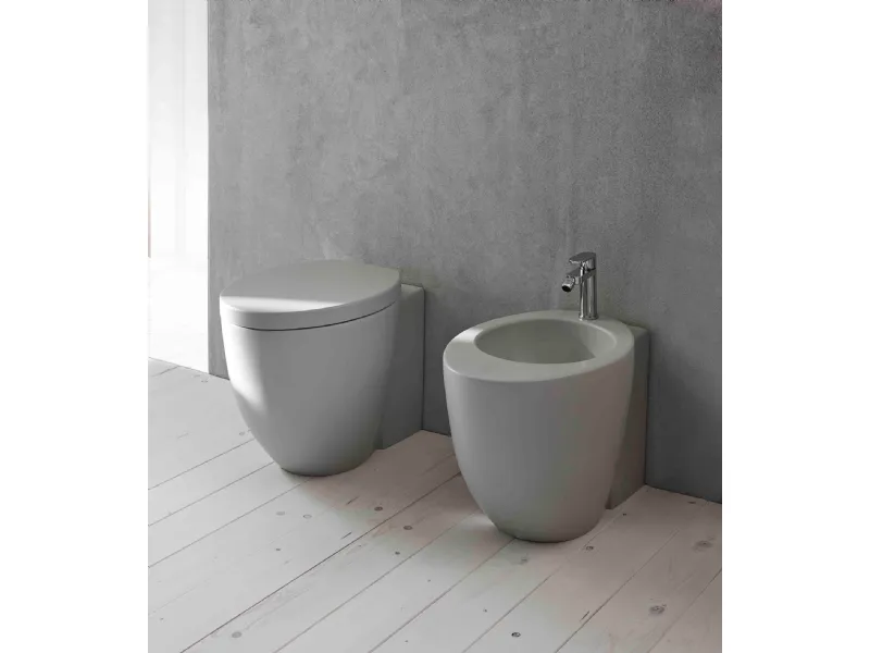 Bagno grigio e bianco