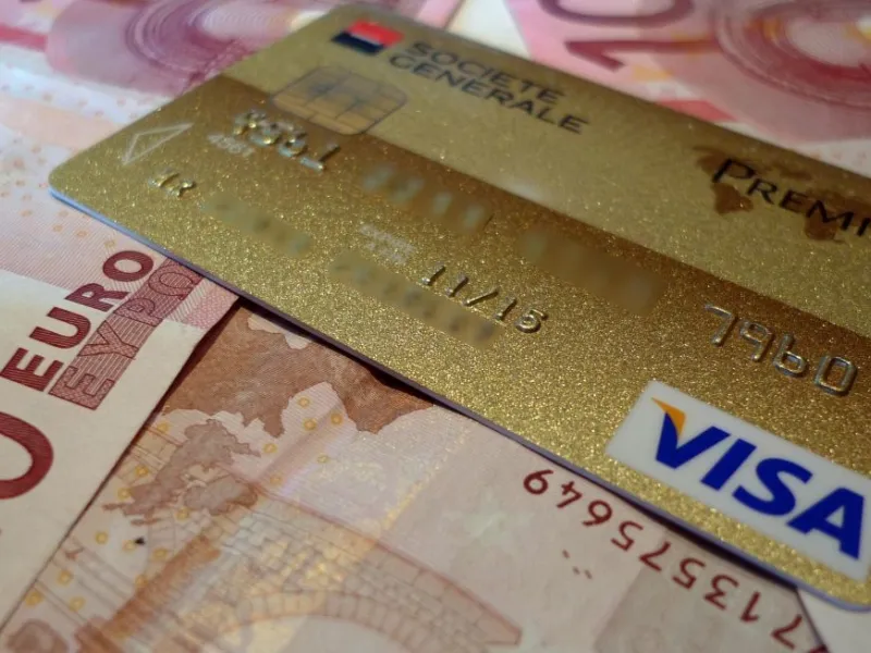 Chi paga con carta di credito o debito può ricevere il Bonus Mobili
