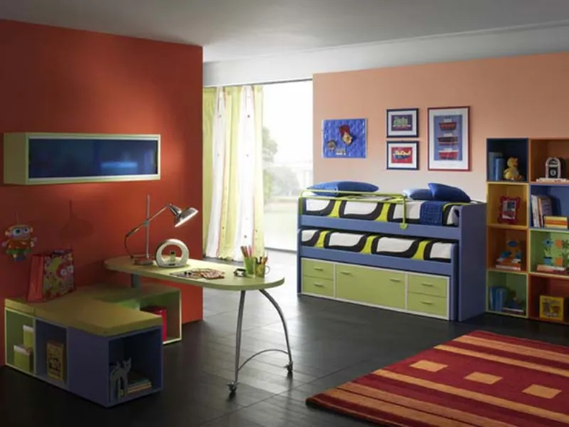 Studio in cameretta azzurro e verde