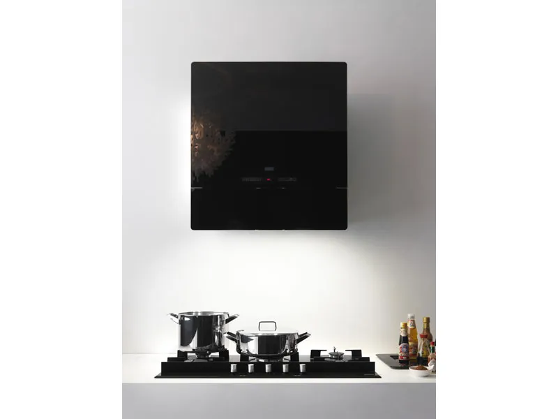 Cappa lucida in cucina