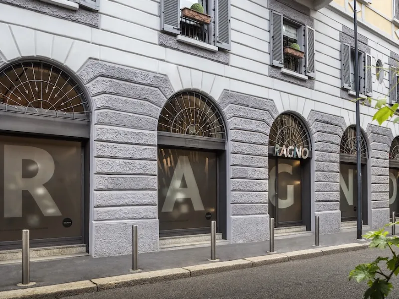 Flagship showroom Ceramiche Ragno (ph. Tiziano Sartorio)