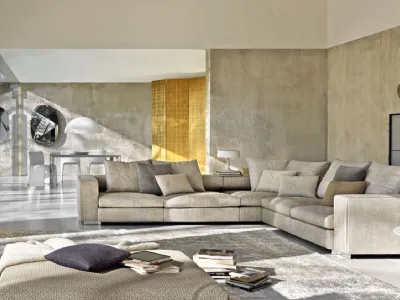 arredo in stile mmoderno con divano Molteni