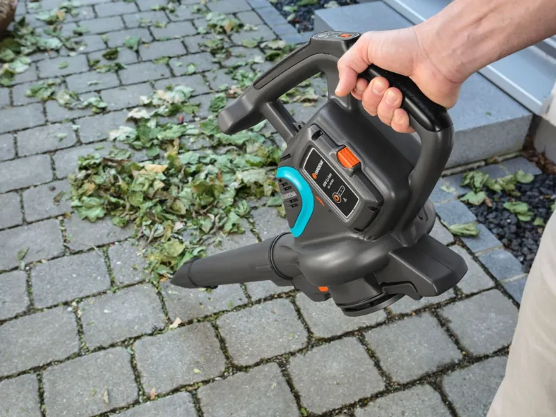 Soffiatore Aspiratore PowerJet Li40 di GARDENA