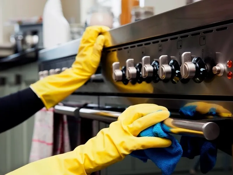Pulire forno