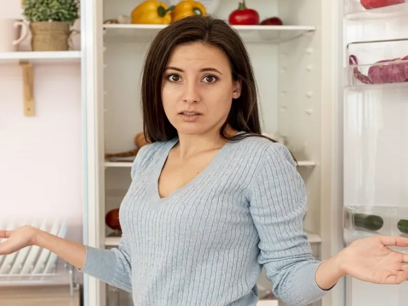 Pulizia periodica per un frigo senza problemi e cibi sempre in ottimo stato