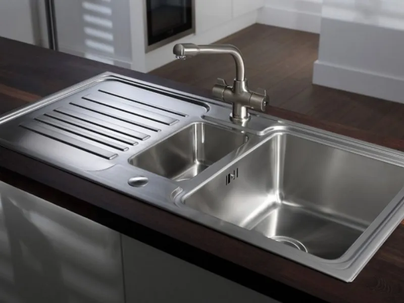 lavello in acciaio inox