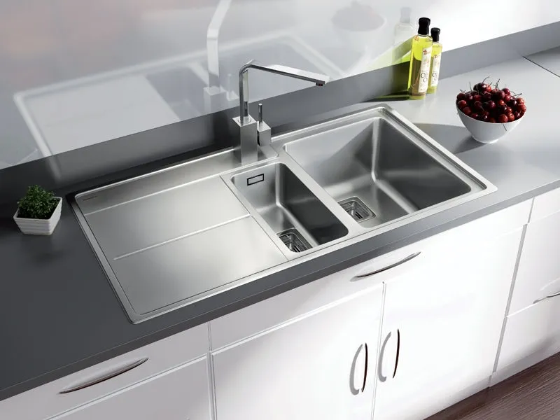 Lavello in acciaio inox