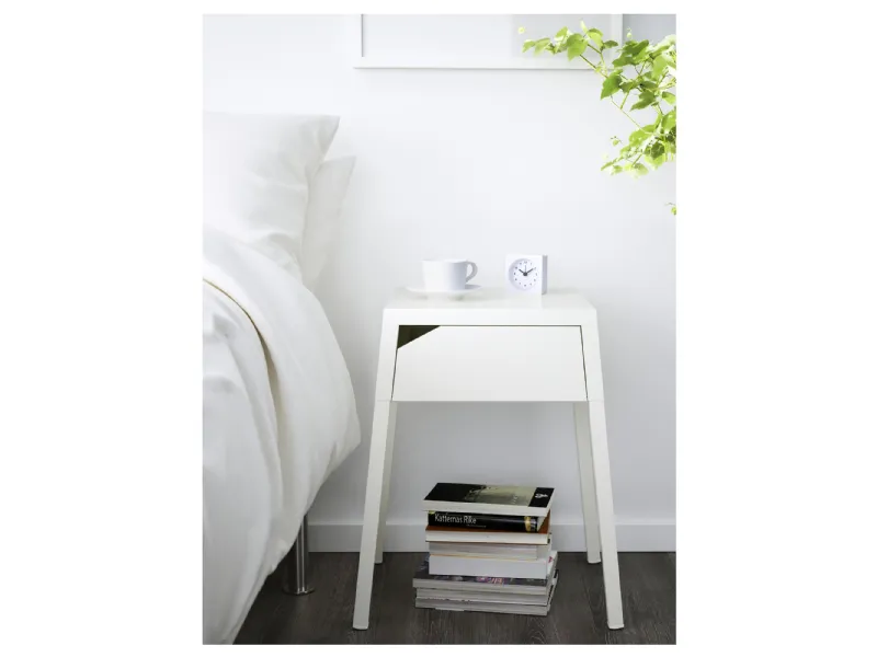 Ikea comodino
