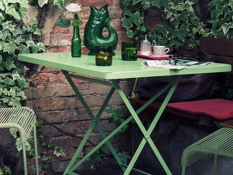 Quadrato in metallo verniciato a polvere per Flip Balcony Table by Richard Lampert