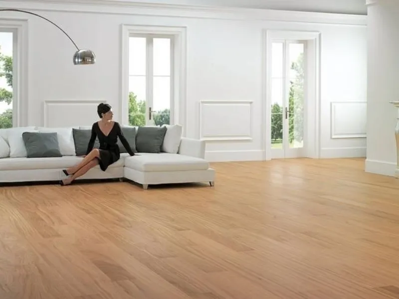 Immagine di parquet posto in opera con sistema flottante.