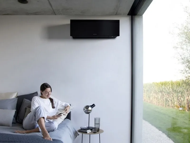 Il condizionatore Daikin Emura fa risparmiare fino al 70% in raffrescamento