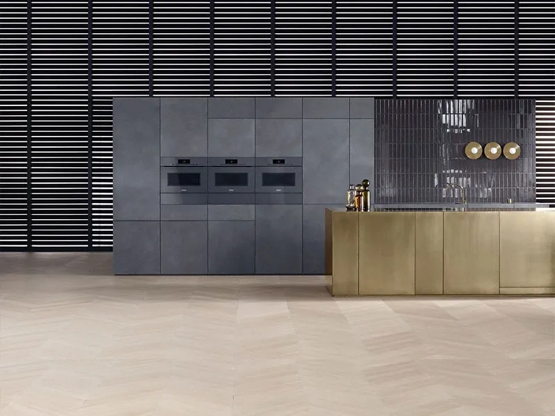 Forno elettrico con microonde H 6800 BMX di Miele