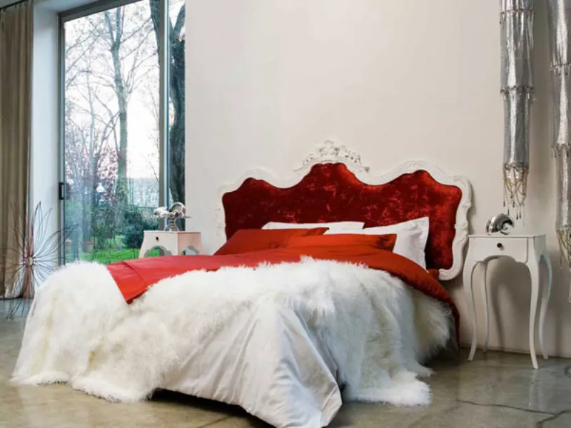 letto bianco e  rosso