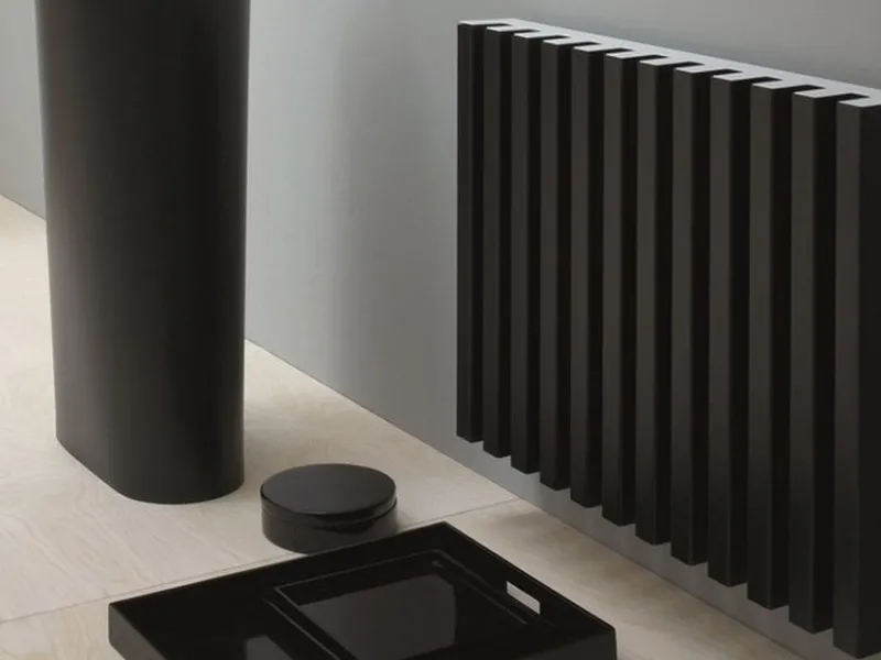 Il termosifone in alluminio Soho di Tubes