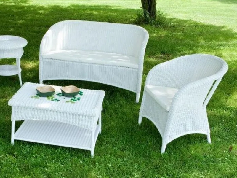 Divano rattan bianco