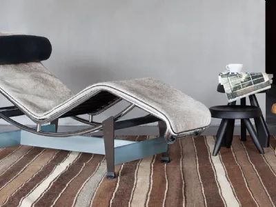 La chaise longue LC4 di Cassina