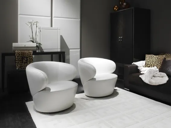 Poltrone classiche Fendi Casa