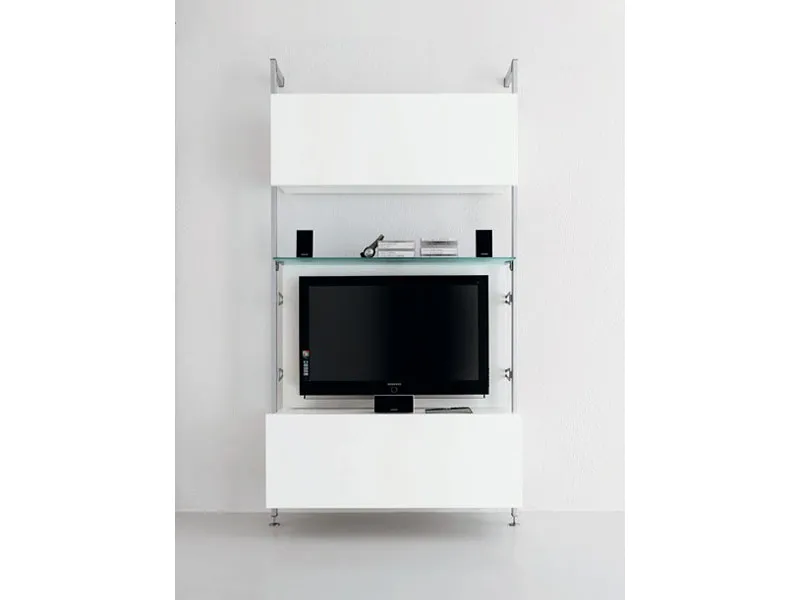 mobile televisione a parete bianco con ripiano in vetro e cavi in acciaio, tv a schermo piatto