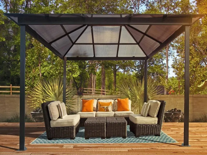 Gazebo in ferro