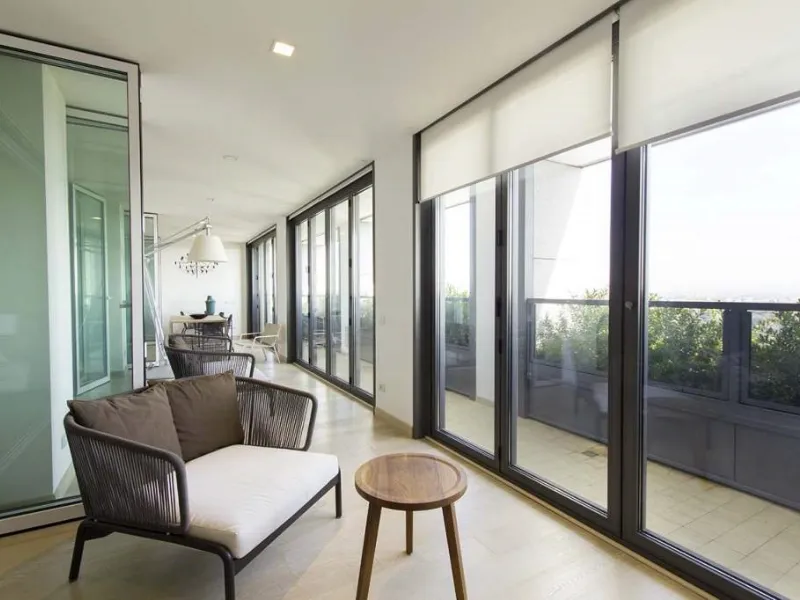interno grattacielo Eurosky Roma