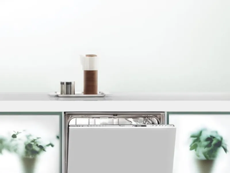 lavastoviglie Whirlpool elettrodomestici