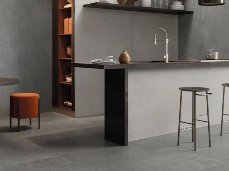 Pavimento in gres della collezione H.24 di Ceramiche Supergres