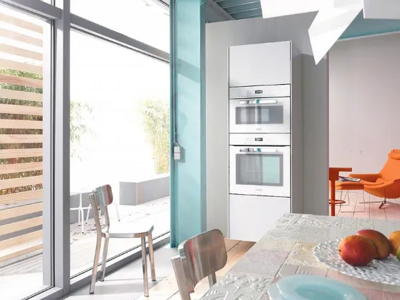 Forno a vapore ad incasso DG 6401 di Miele
