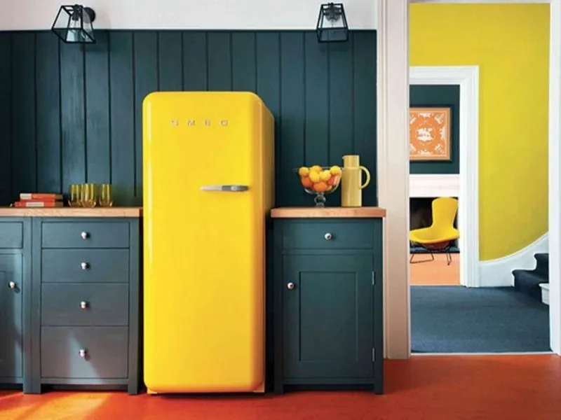 Un frigo Smeg anni 50 monoporta