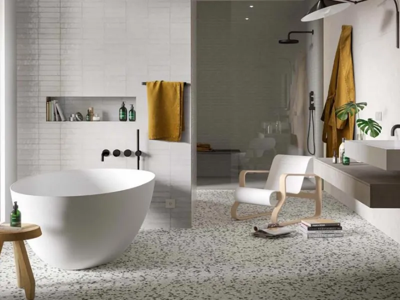 Pavimento in Gres Porcellanato e piastrelle Mystone Moon White di Marazzi