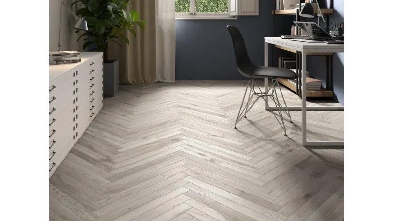 Sembra vero legno di rovere la piastrella Borealis di Panaria Ceramica