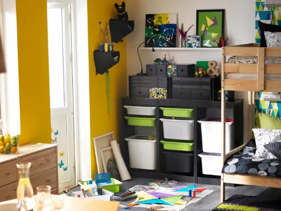 composizione con contenitori Trofast © Ikea