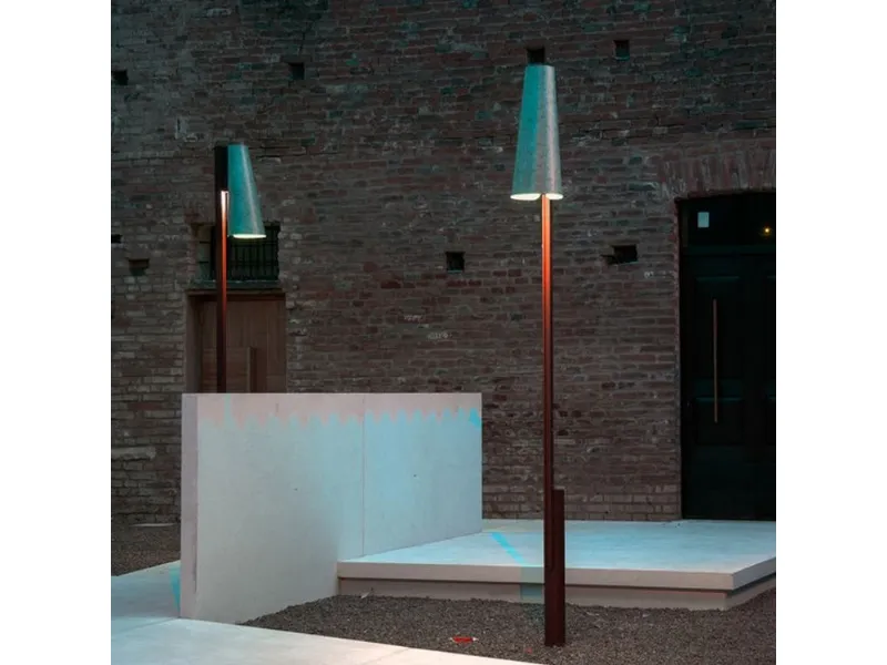 Lampioni per illuminazione giardino