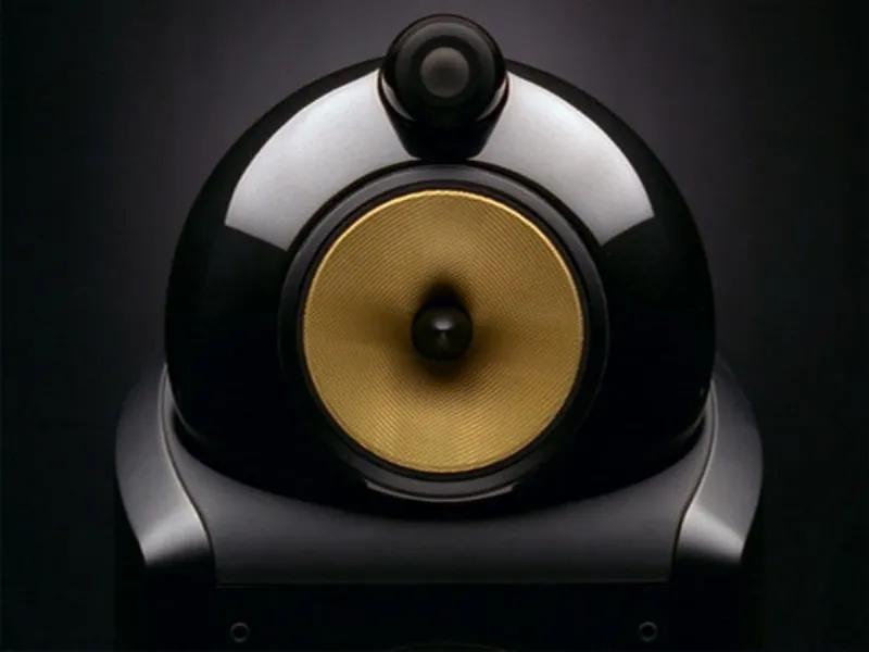 impianto stereo con struttura circolare nera e cassa gialla