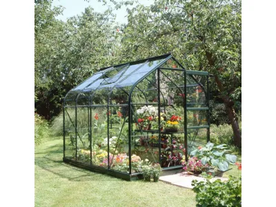 esempio di serra da giardino in vetro e alluminio
