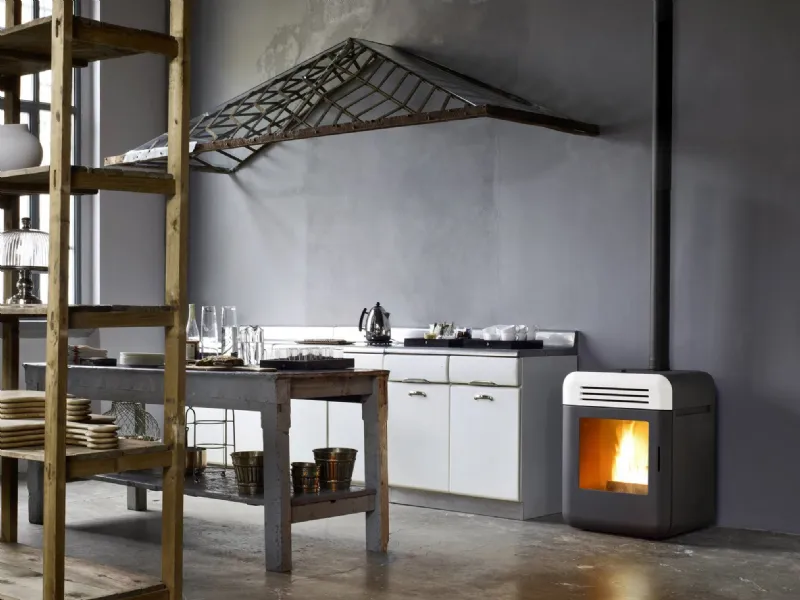 Stufa a pellet contemporanea