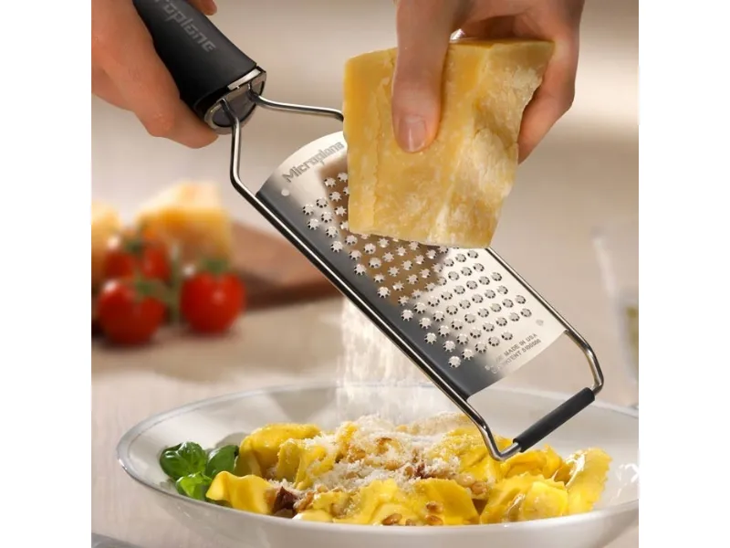 microplane grattugia per formaggio
