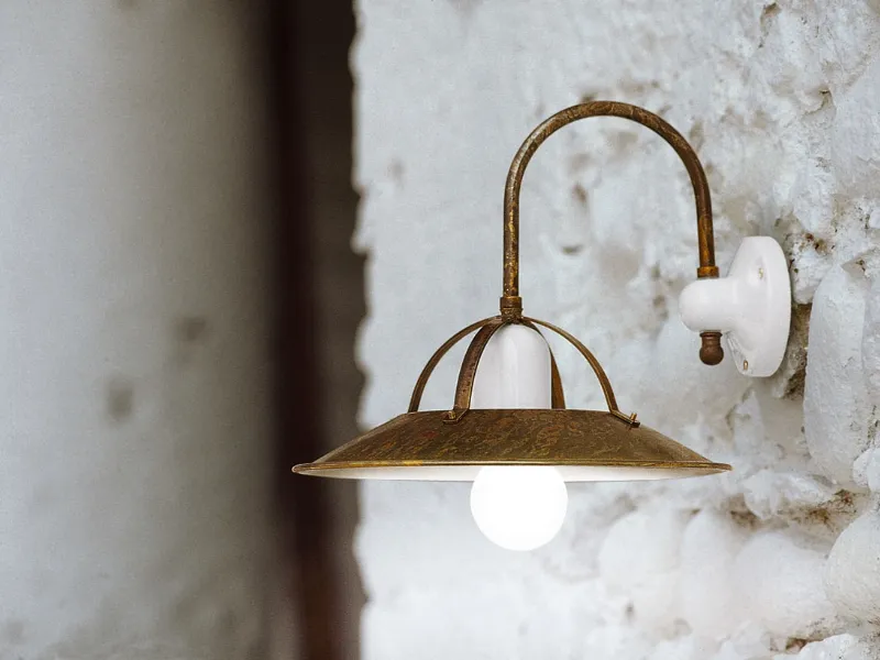 Lampadari rustici in ceramica