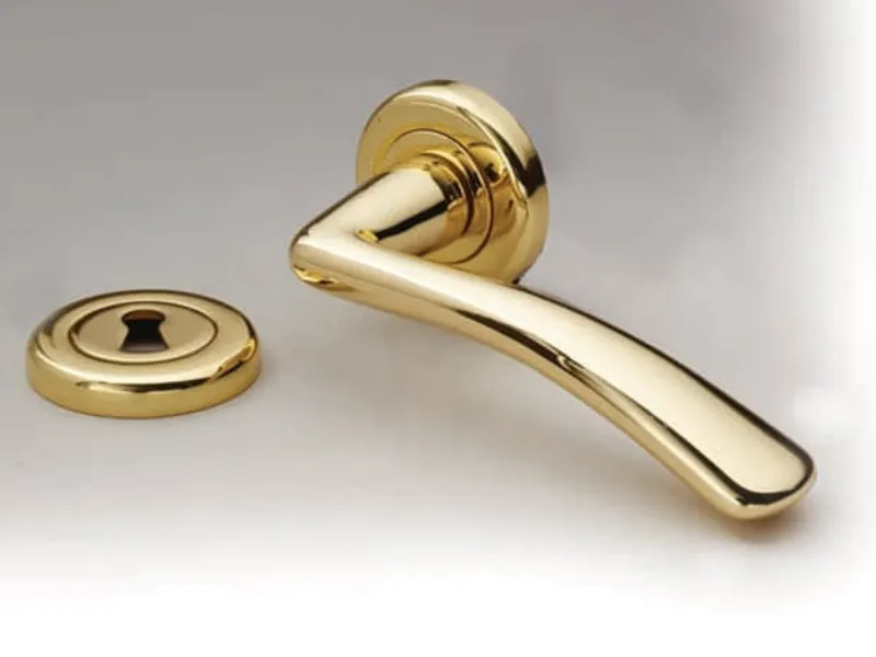 Maniglie per porte Reguitti
