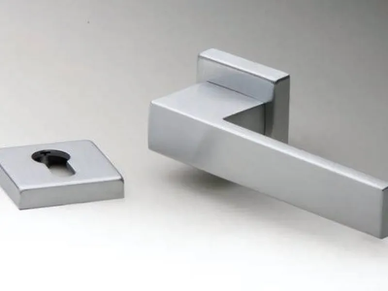 Maniglia dal design moderno