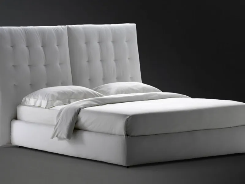 Letto modello Angle di Flou