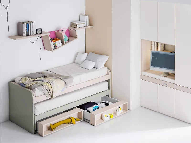 Cartesio con letto a scomparsa e cassettoni estraibili è combinato con armadio attrezzato Vip e scrittoio Ghost