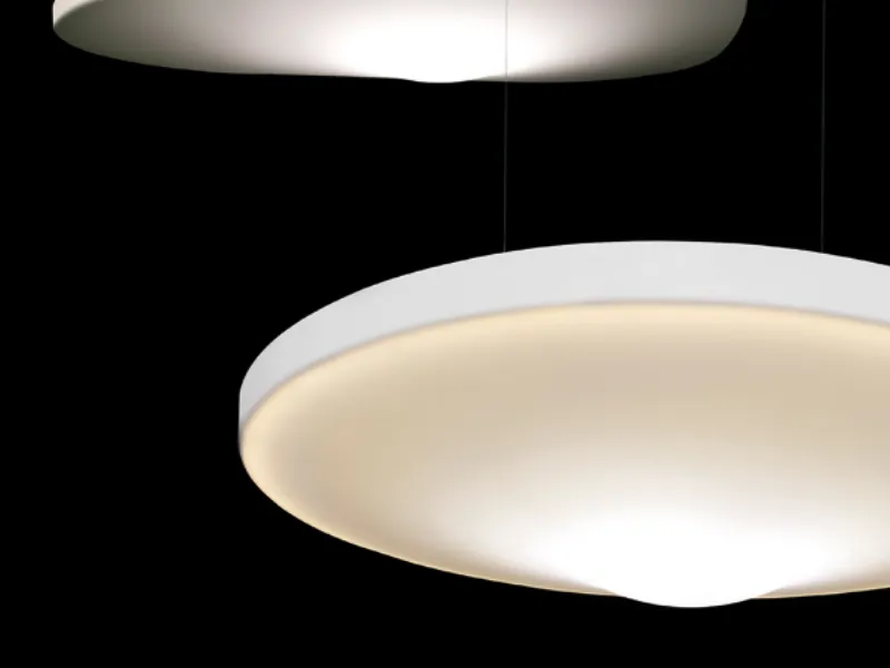 Lampada in tessuto a forma di petalo