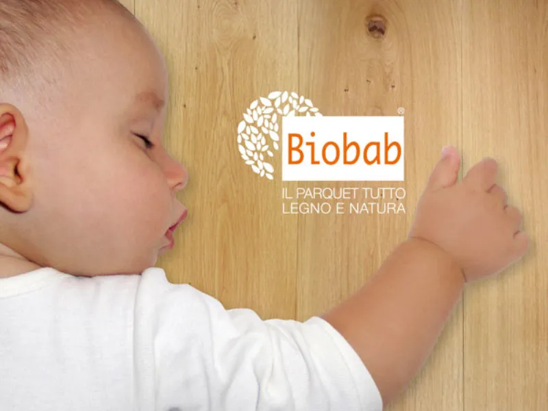 parquet biobab con bambino che dorme